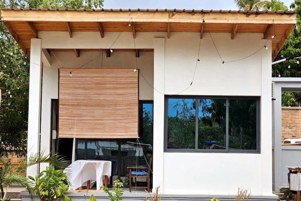 Bungalow Ramena Beach Antsiranana Andjamen Exterior photo